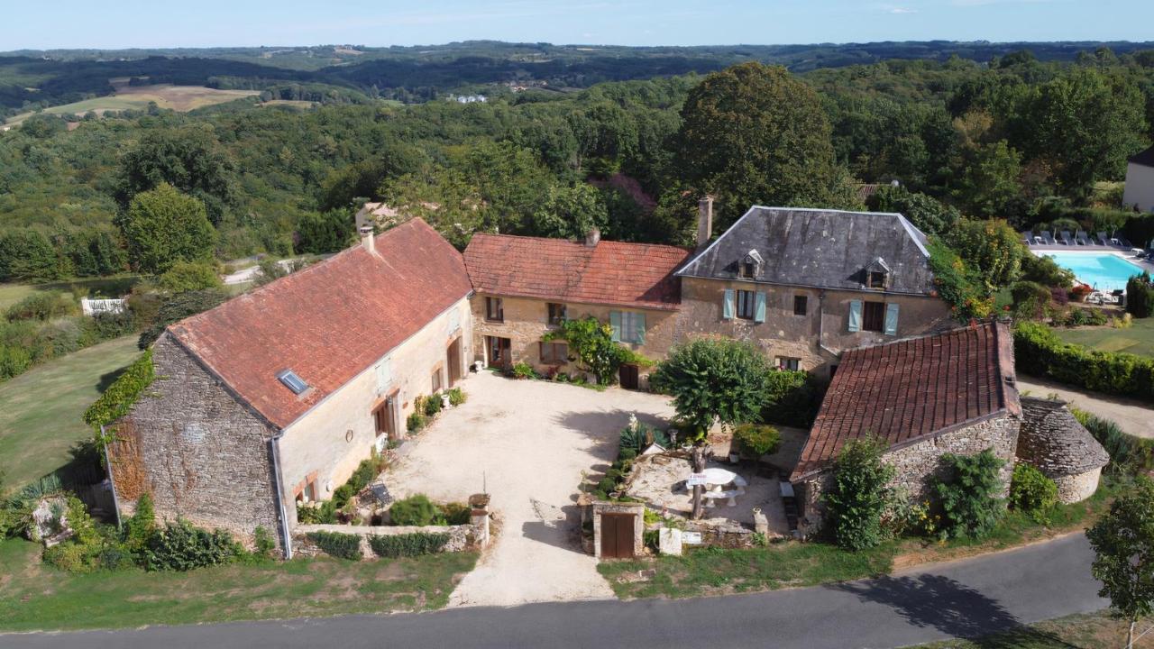 La Vieille Ferme: Superbe Complexe De 3 Gites En Pierre Avec Piscine Au Coeur Du Perigord Noir Saint-Genies Экстерьер фото