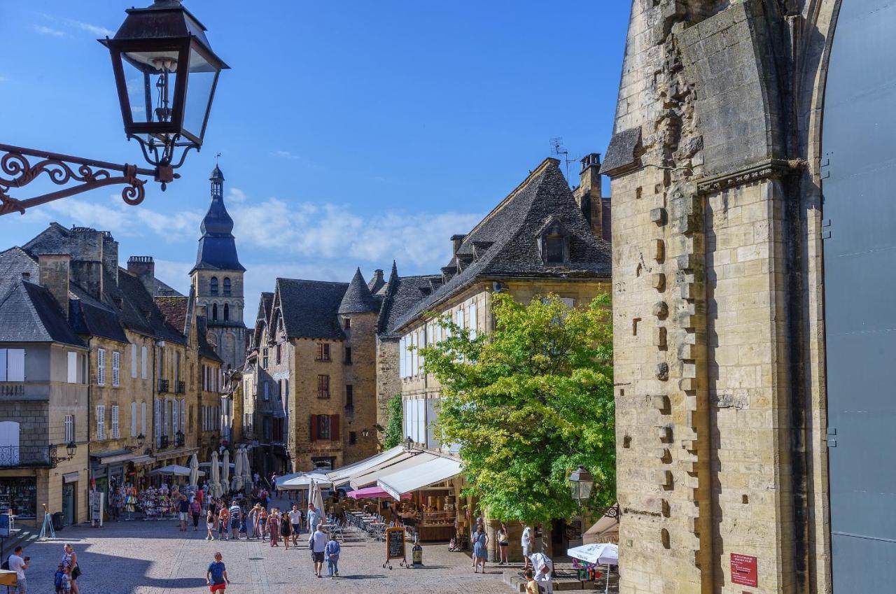 La Vieille Ferme: Superbe Complexe De 3 Gites En Pierre Avec Piscine Au Coeur Du Perigord Noir Saint-Genies Экстерьер фото